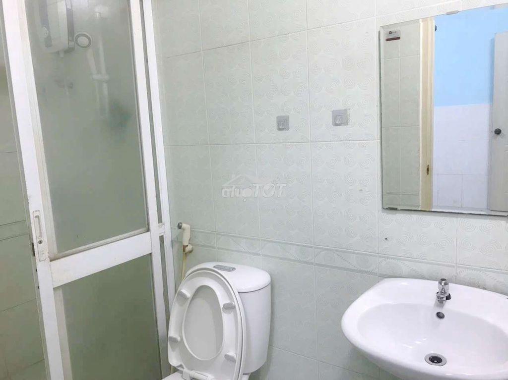 Nhà 3 phòng full nội thất cơ bản - Ảnh 4