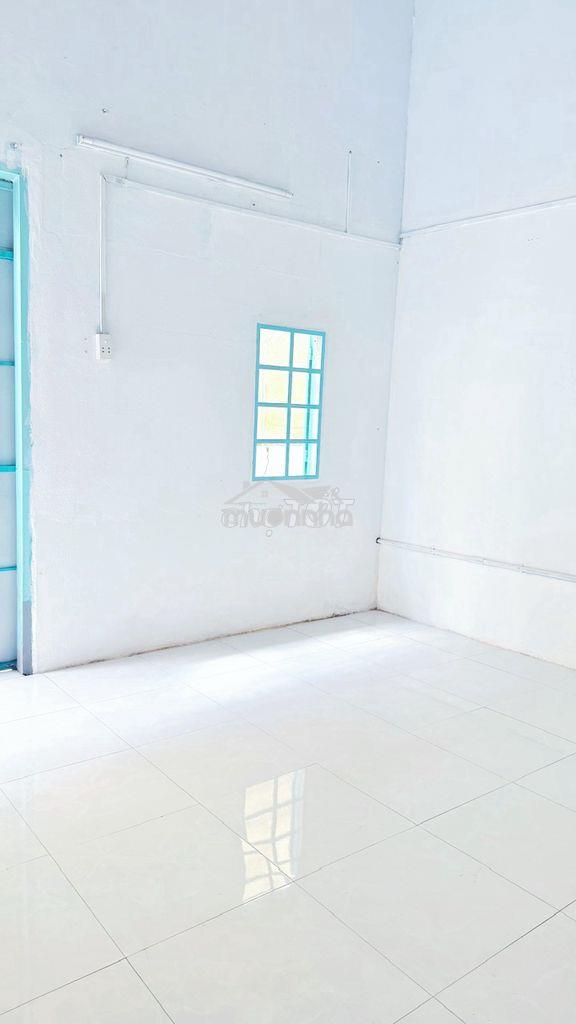 Phòng trọ gần trường nguyễn tất thành cách 1km đi xe máy - Ảnh 2