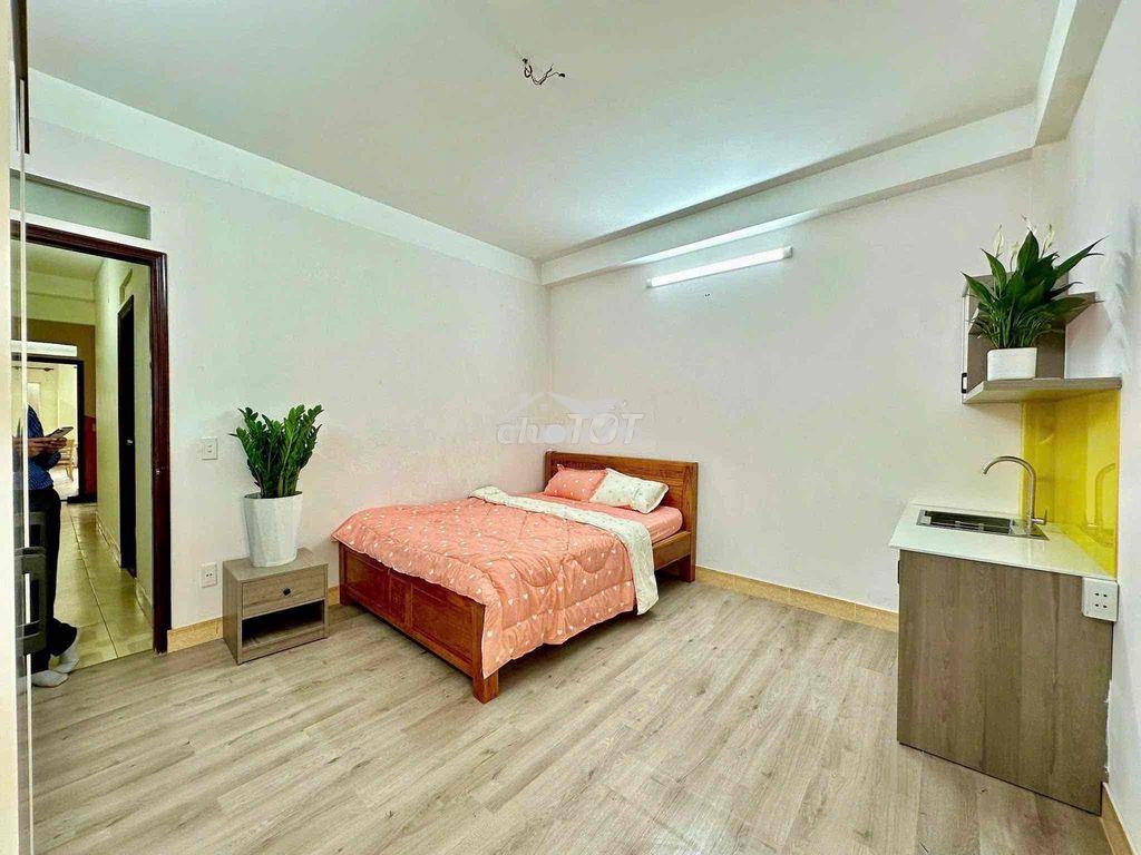 🔥Căn hộ mới cửa sổ thoáng full nội thất ngay sân bay cv gia định - Ảnh 3