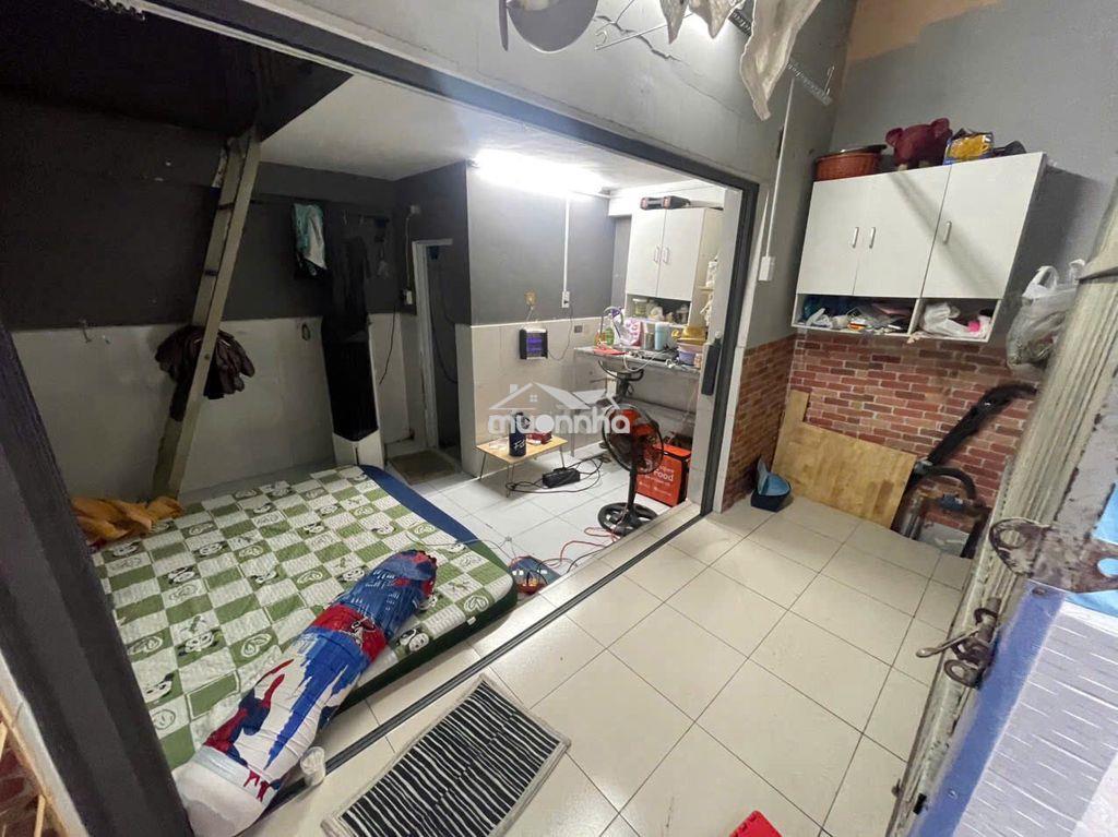 Phòng trọ gần ngã 4 chợ cầu, công viên phần mềm quang trung, dt 26m2 - 2
