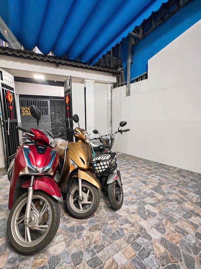 Nhà 1 trệt 2 lầu 4pn 3wc hẻm đường 6 linh tây gần phạm văn đồng - Ảnh 2
