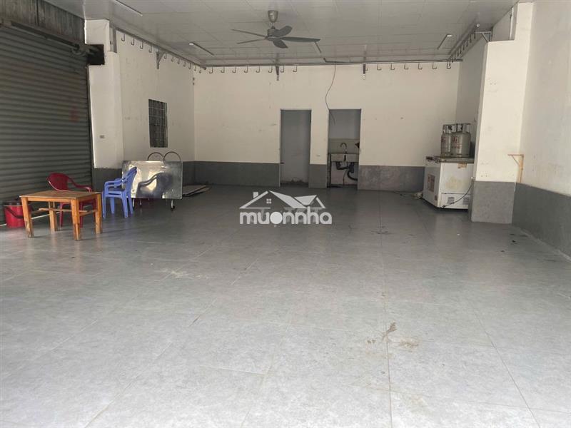 Cho thuê mb gốc 7x14m, giá 10tr/ tháng