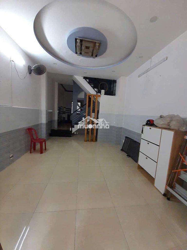 Cho thuê nhà 4x10m 3lầu 4pn 3wc hẻm trần văn ơn tân sơn nhì