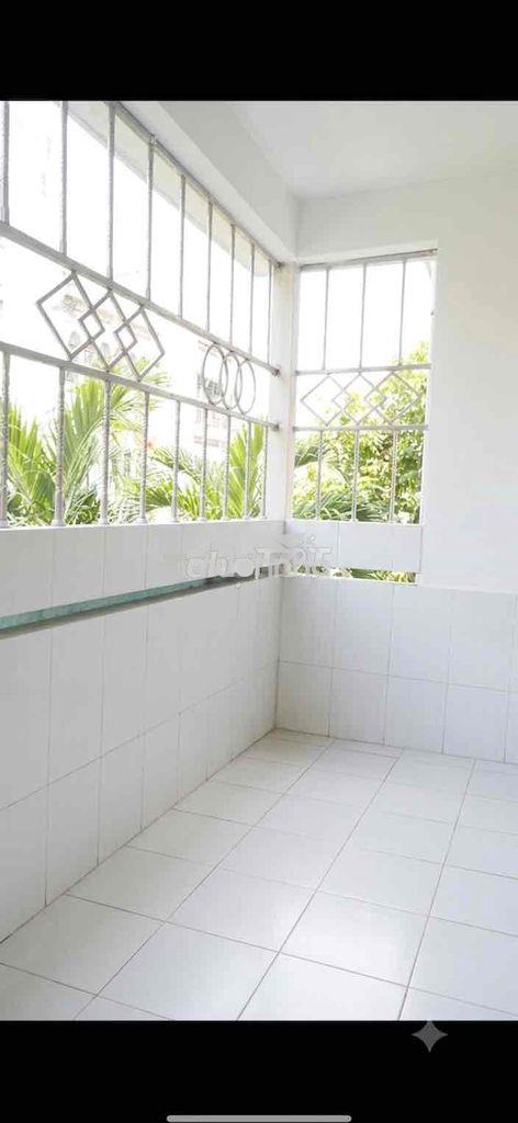 Chính chủ bn chung cư 89m2 lô c1 tân vĩnh 3 pn sát q1 - Ảnh 2