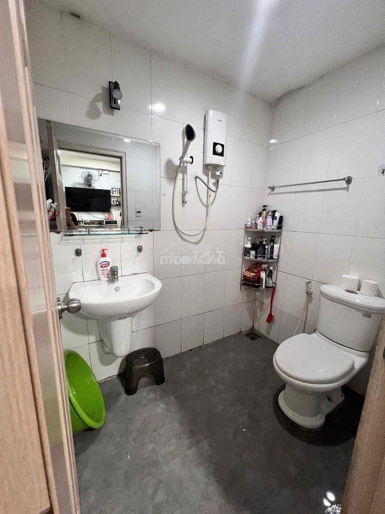 Cho thuê căn hộ tân mai 67m2 ,2pn , giá rẻ . - Ảnh 4