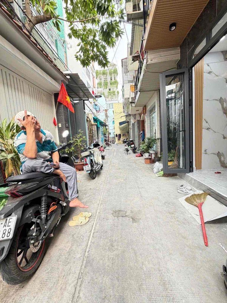 2.7tỷ - nhà nhỏ xinh hẻm 4m quận 10 giáp q3 - khu dân trí