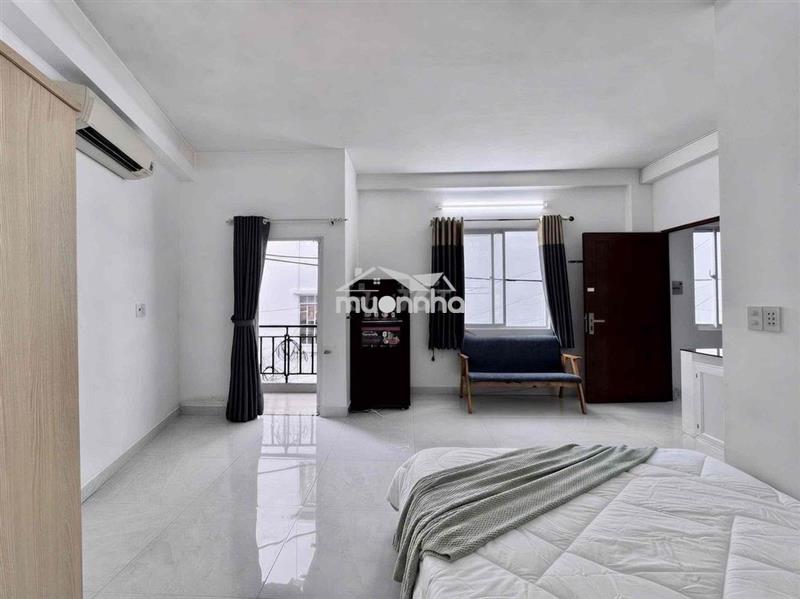Studio ban công cửa sổ trời gần bắc hải