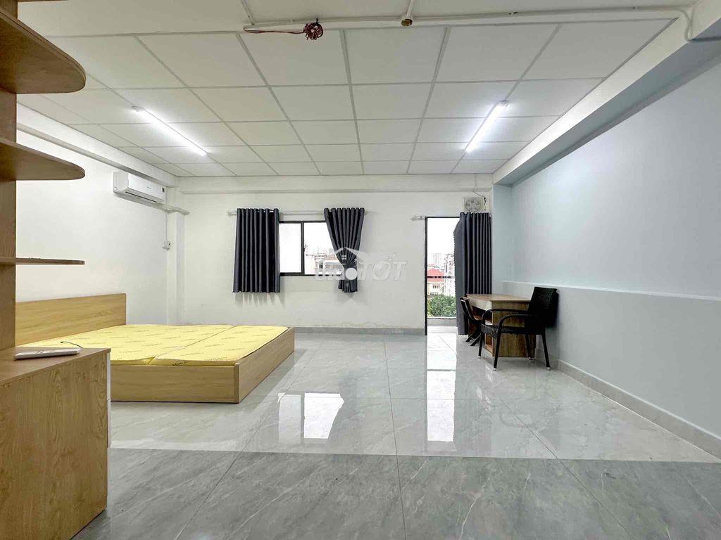 Chính chủ ban công full nội thất - máy giặt riêng - cv hoàng hoa thụ - Ảnh 2