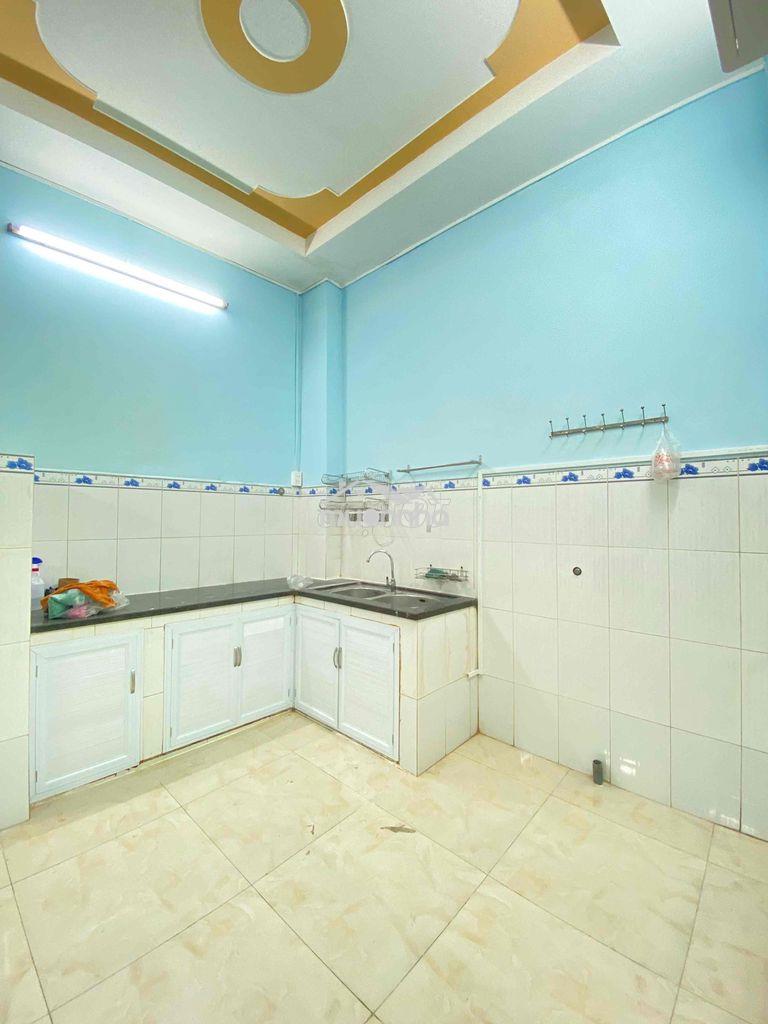 Cho thuê nhà nguyễn văn cừ q5 dt 5 x 7 trệt, lầu đúc 2pn 2wc giá 10,5t - 4