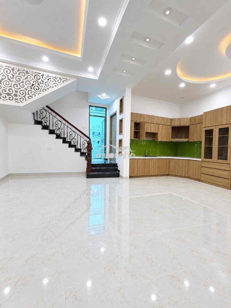 Cho thuê siêu phẩm biệt thự dt 8x16 1trệt 2lầu 4pn 3wc sân đậu 2 ôtô - Ảnh 3