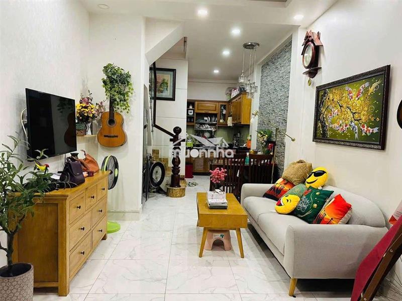Nhà full nội thất 1 trệt 1 lầu 2pn 2wc hẻm trần xuân soạn