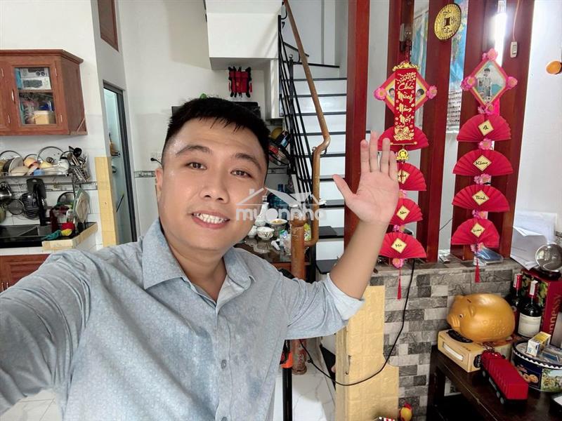 Nhà chính chủ - cmt8 quận 10 - 30m2 ngang 4.5m, 4 tầng hoàn công