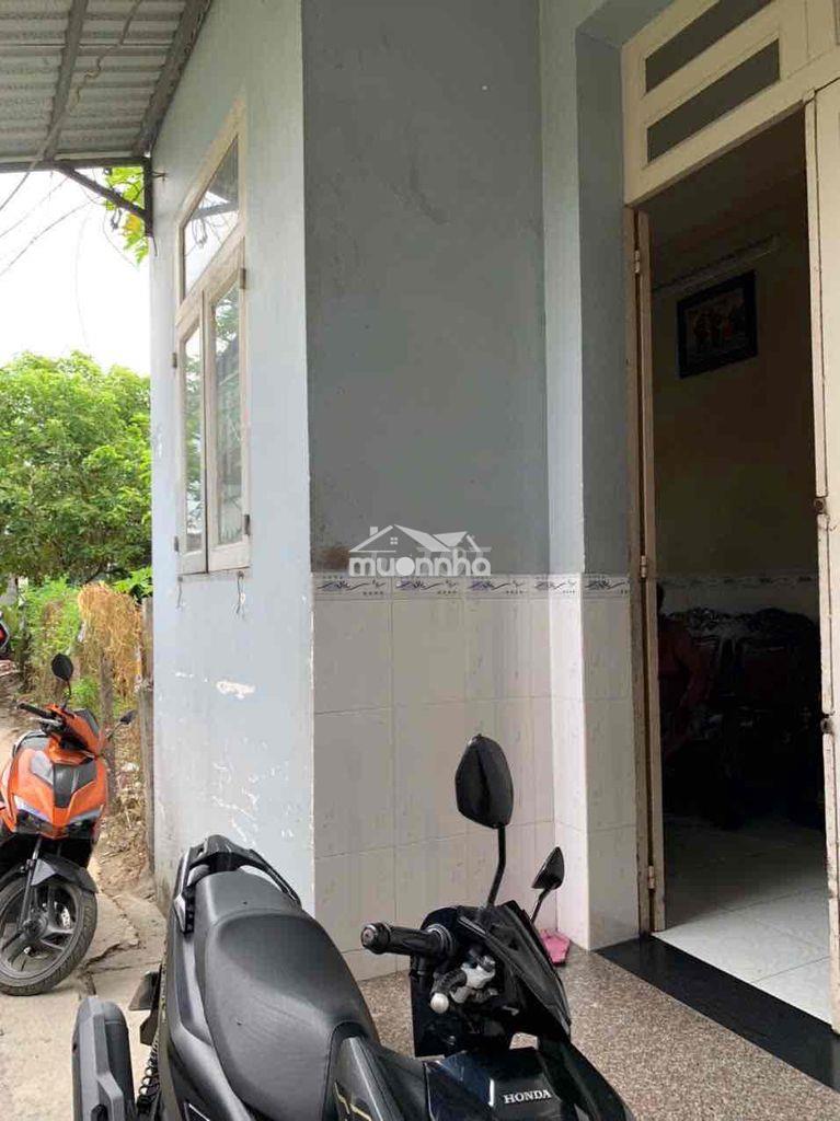 Nhà bán dt 5x5 nở hậu 6m 1 lầu 1 phòng 2 wc gần chợ phú lạc - Ảnh 3