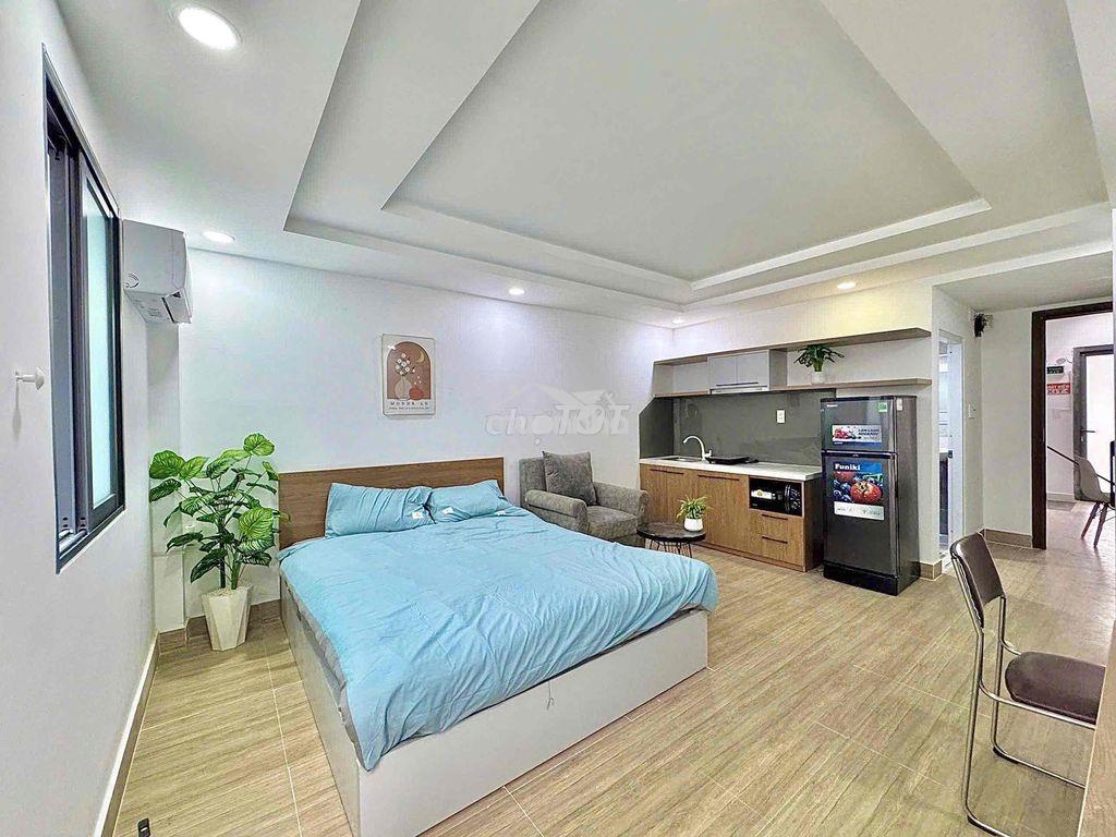 Cho thuê căn hộ balcony-thang máy mới 100%-chợ bến thành - takashimaya - 2