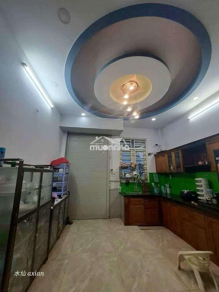 Nhà sạch sẽ dt 5,5*15, trệt lầu, 3pn, 3wc, nội thất cơ bản - 2