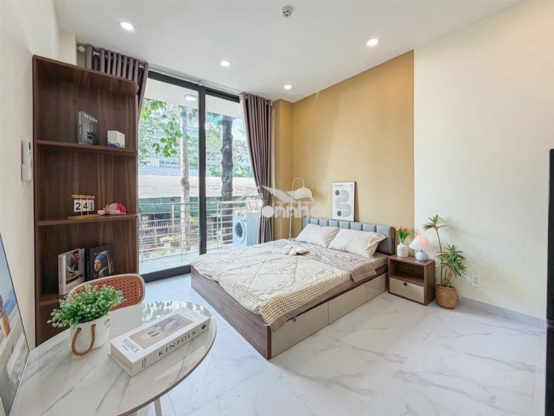 Phòng ban công thoáng, an ninh gần nhà thi đấu q7