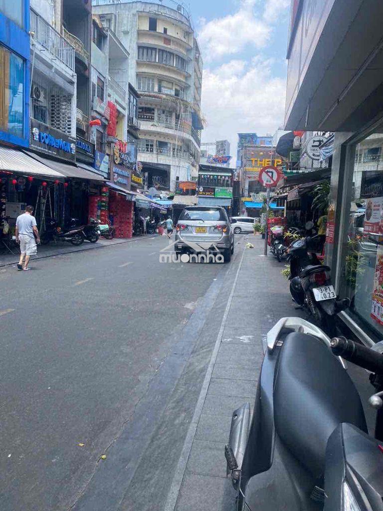 Cho thuê lầu 1 lối đi riêng, hẻm đỗ quang đẩu, góc bùi viện. - 4