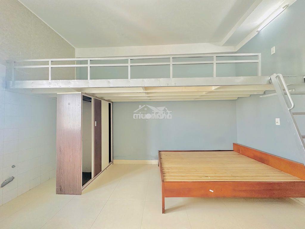 ⭐Căn hộ 2 không gian ngủ + 40m2 - full nội thất - ngay cầu tham lương - Ảnh 2