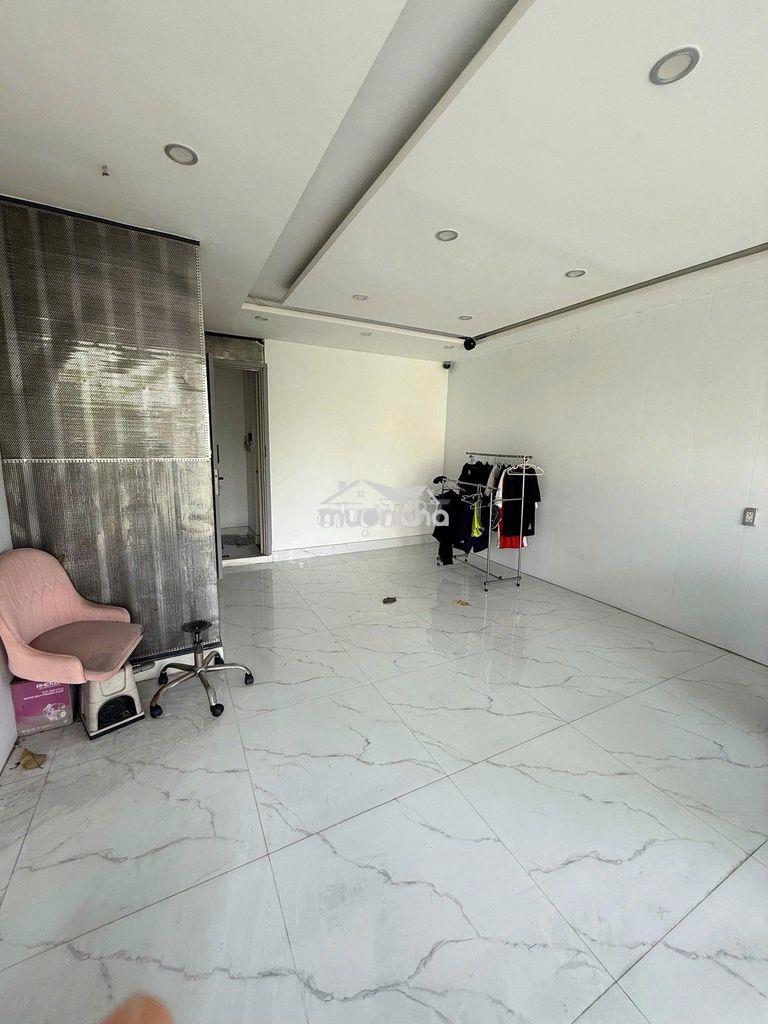 Cho thuê nhà mặt tiền 446 lê hồng phong - 4 tầng ngang 5mét kinh doanh - 3
