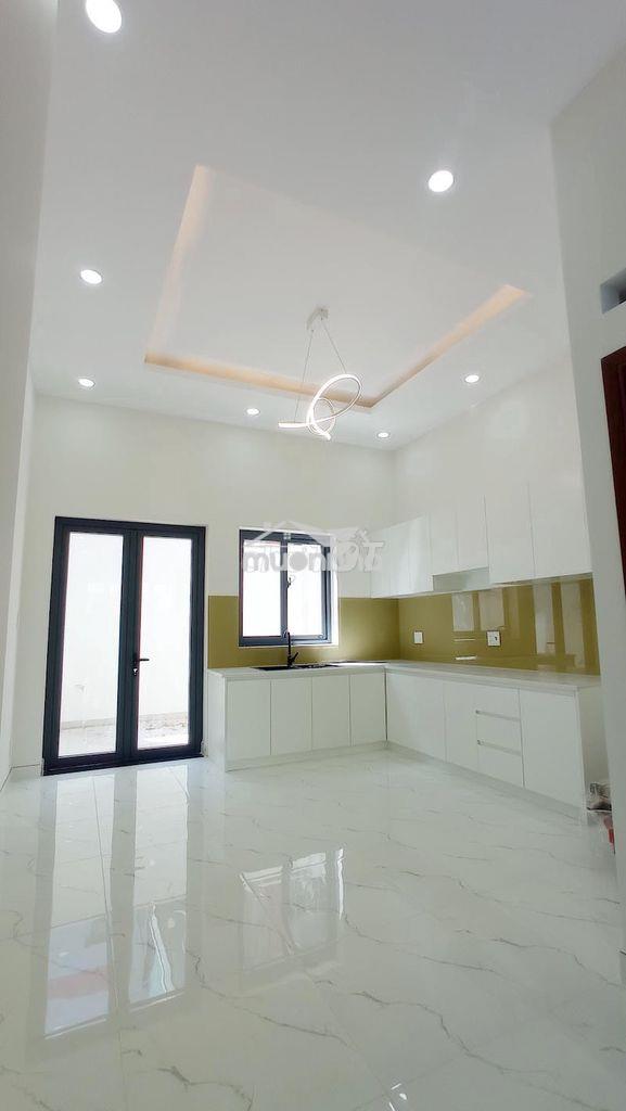 Cho thuê nhà mới phạm văn chí, 4 tầng 4pn3wc, chỉ 12tr/tháng - Ảnh 2