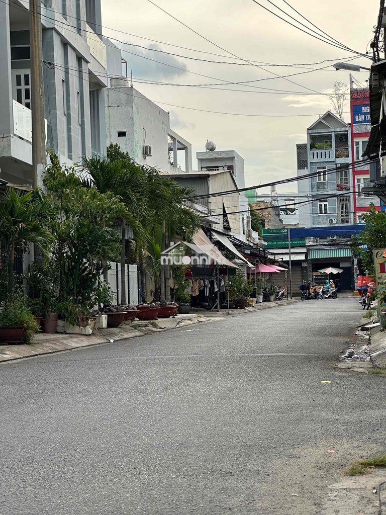 Cho thuê nhà mt hẻm 168 bình trị đông- 4x15m. 3 tấm . hxh 10m nhựa