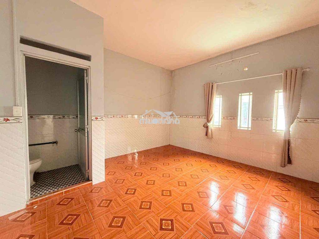 Cho thuê nhà góc 2 mặt tiền thạnh xuân gần chợ minh phát quận 12 - 3
