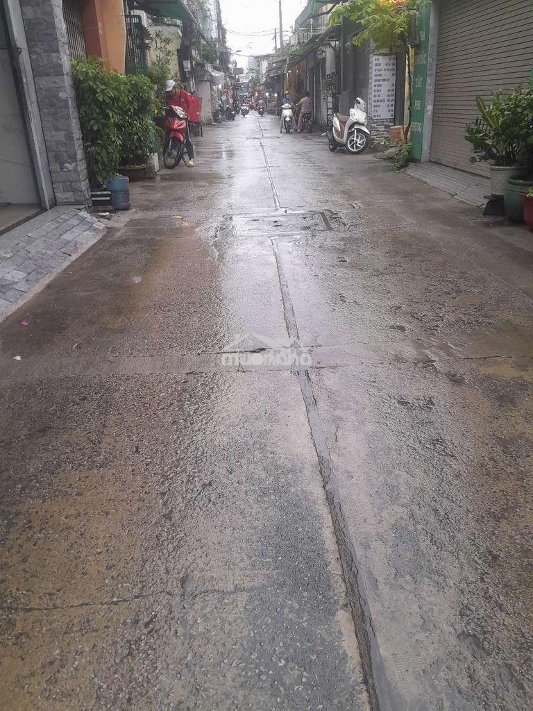 Ông ích khiêm quận 11 hẻm xe tải 28m vừa ở vừa kinh doanh quá víp luân