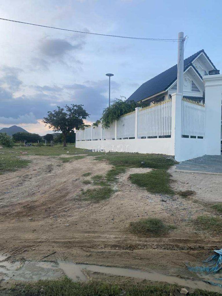 Chính chủ bán đất ngay sảnh cưới hạnh nữ nhơn hải 1994m2, 1,85 tỷ - Ảnh 2