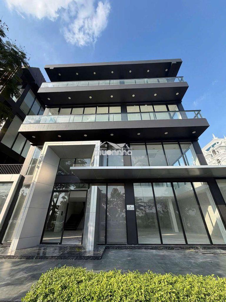 Building – trần quý kiên
📍 vị trí: trần quý kiên
📐 diện tích: 800m²