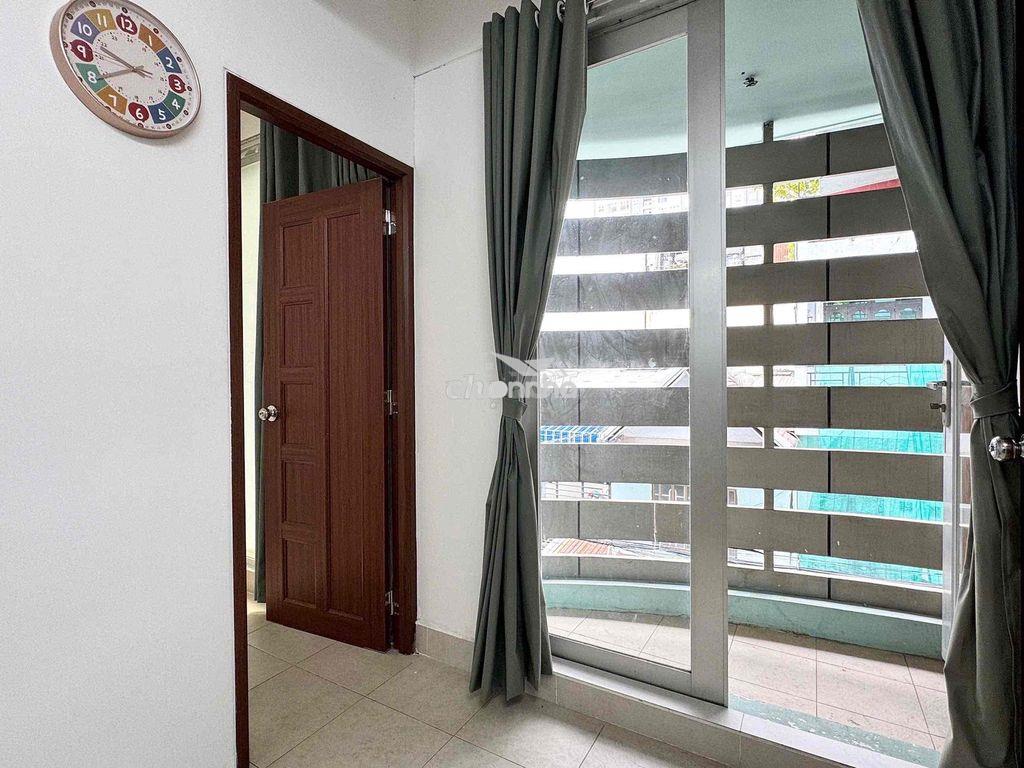 Hầm xe- thang máy căn 1pn+ ban công full nt gần svđ phú thọ - Ảnh 3