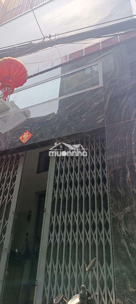 Nhà quận 1 vị trí cực đẹp, giảm sâu giá sốc - Ảnh 4