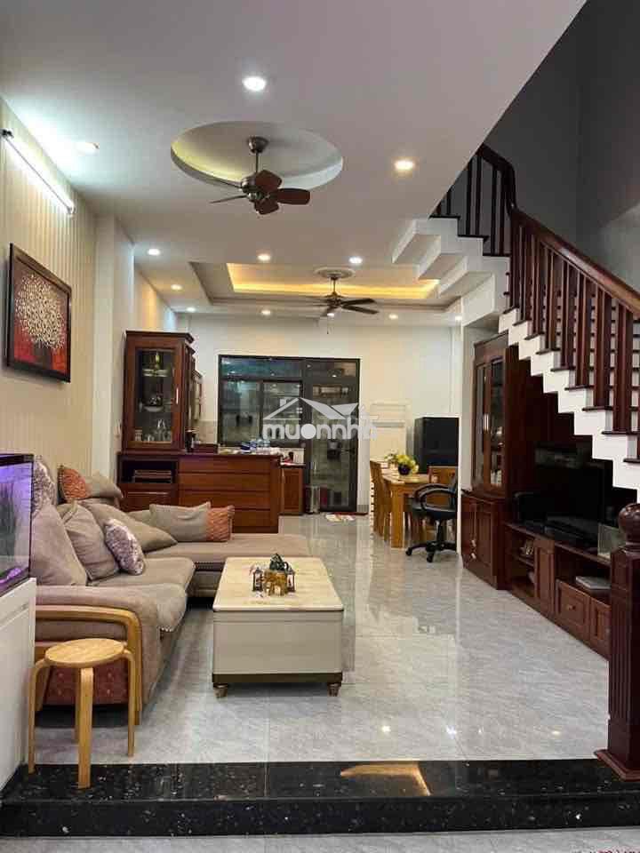 Cho thuê nhà hoà xuân, 3pn, giá 20tr