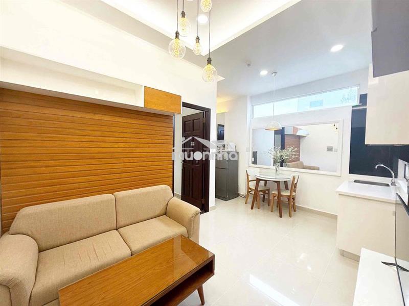 Căn hộ 2 phòng ngủ trung tâm quận 1