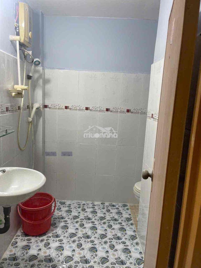Nhà nguyên căn mới đẹp 2pn chỉ 7tr - Ảnh 4