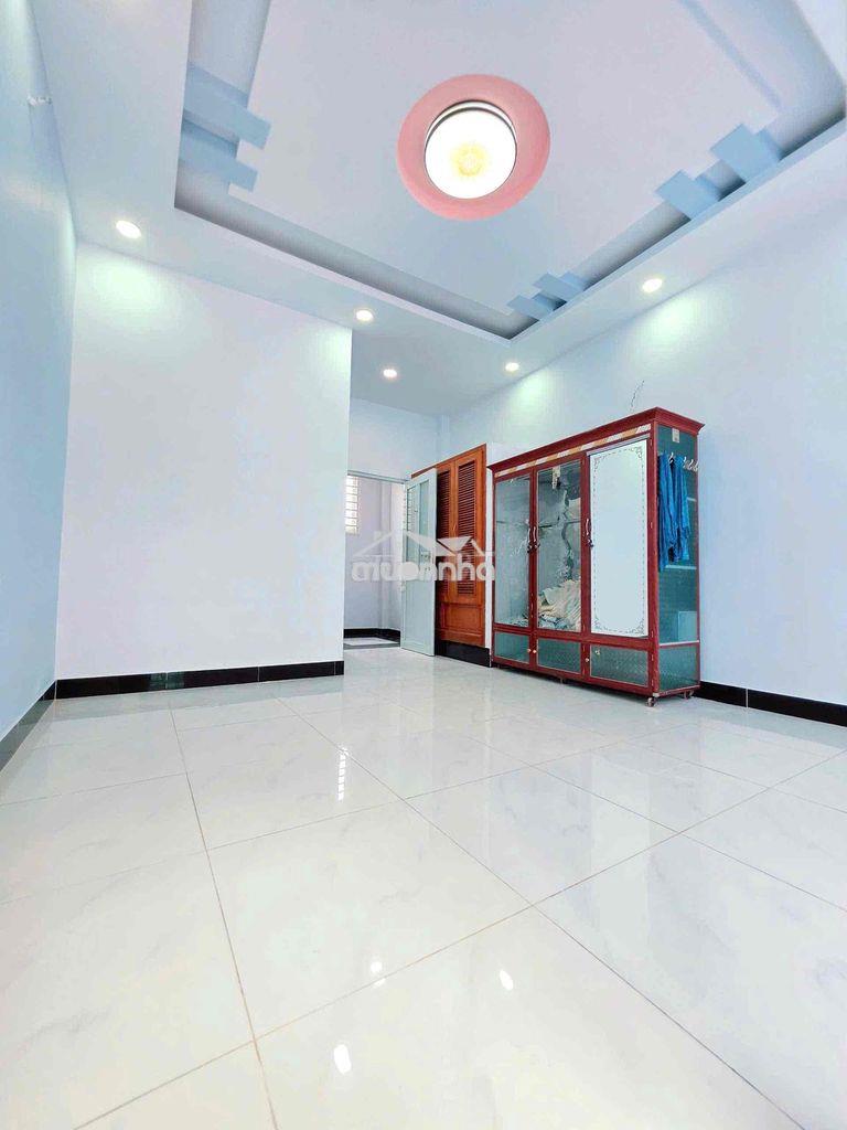 Cần bán nhà 4 tầng sát mt đường bông sao p5.q8 - Ảnh 3