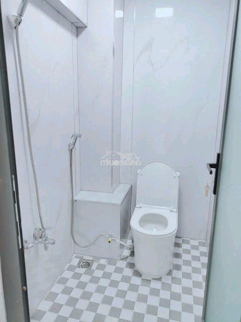 Cho thuê nhà mới xây 3 tầng hẻm đẹp co giang  - 4