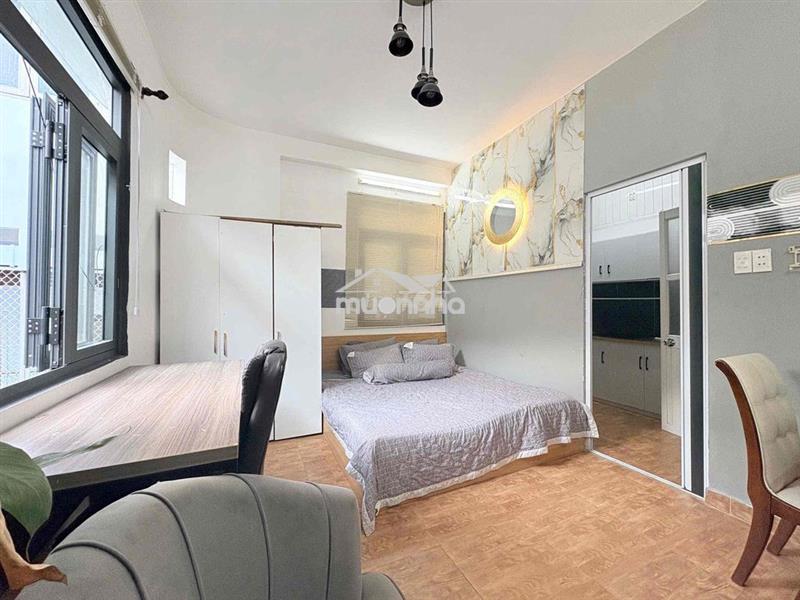 Căn hộ studio tách bếp - đầy đủ nội thất - phù hợp ở 2 người - 32m2