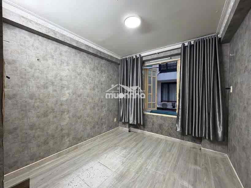 Nhà 3 phòng ngủ 3x10 nguyễn tiểu la - Ảnh 2