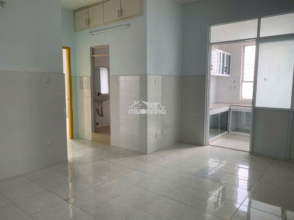 Bán căn hộ chung cư đẹp tại bàu cát ii, 2,7 tỷ, 55m2, sổ hồng - Ảnh 3