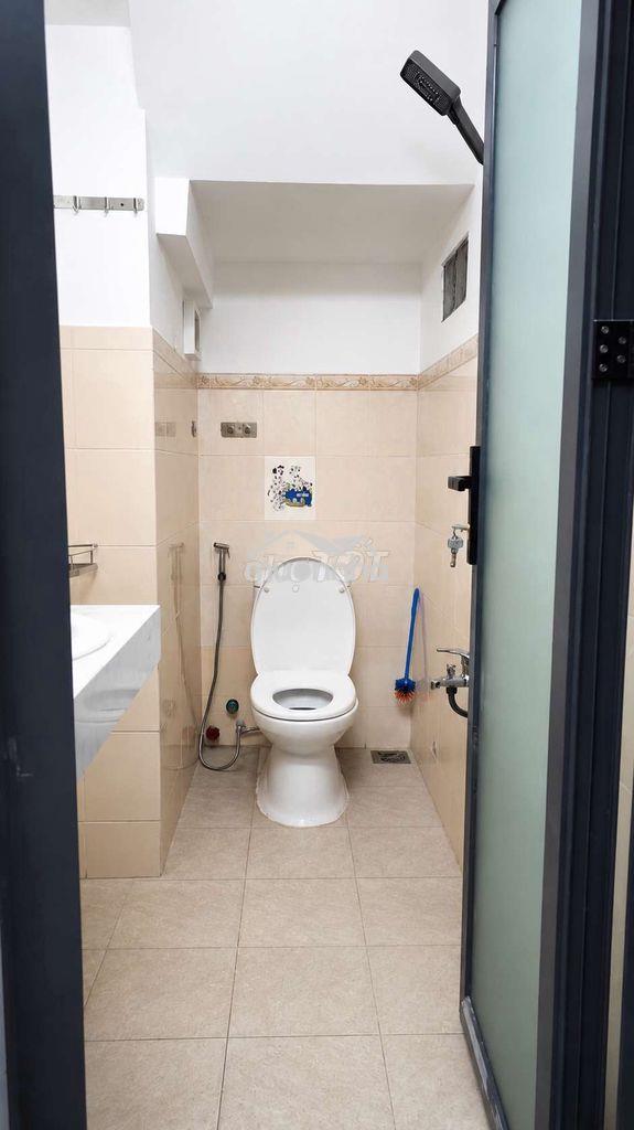 Cho thuê phòng 3-4 người, rộng 30m2, đủ nội thất - Ảnh 4