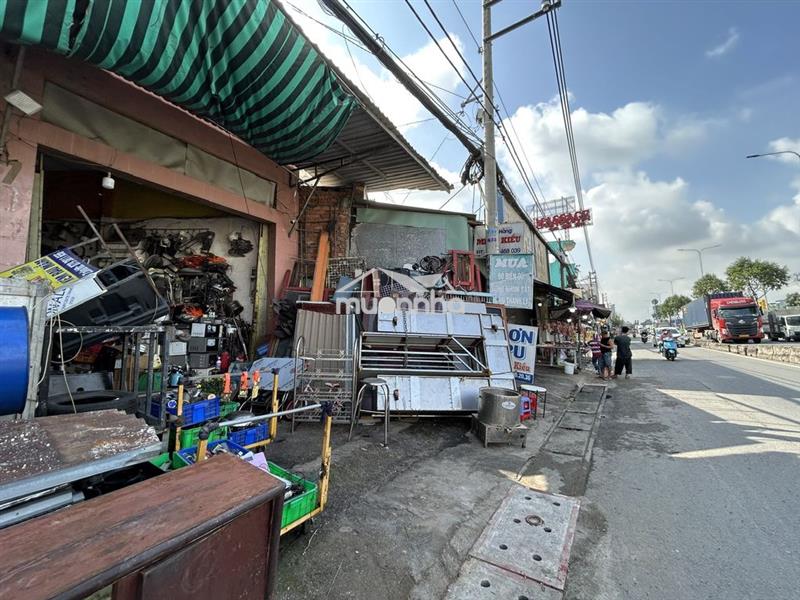 Nhà quốc lộ 22 lê quang đạo