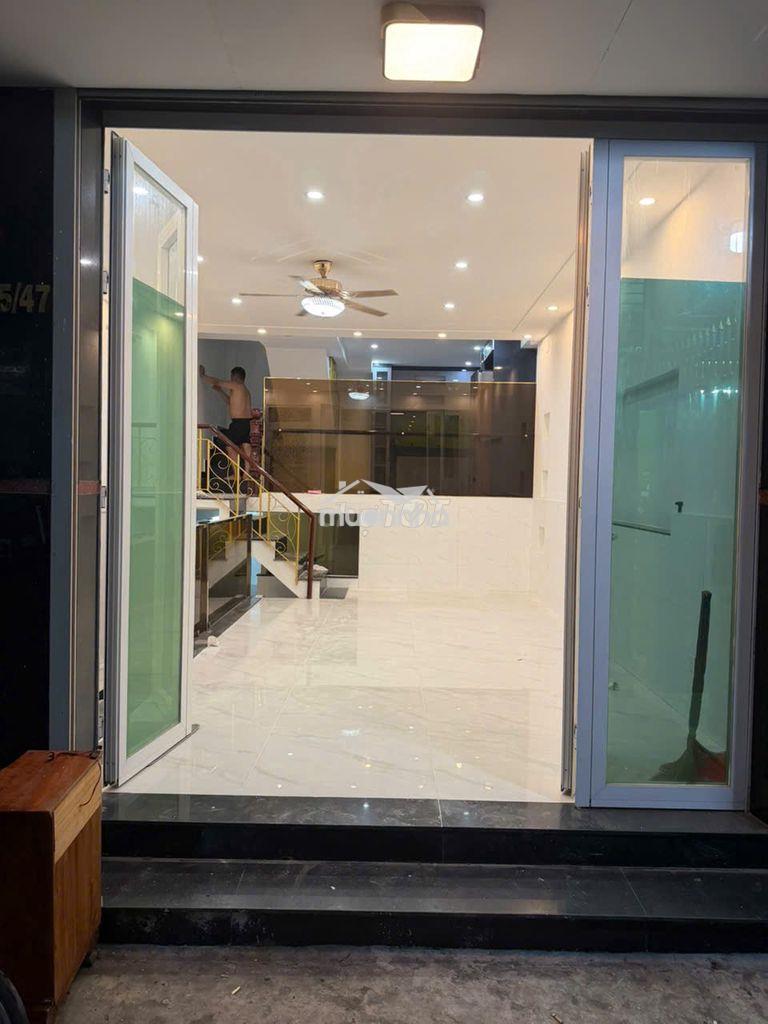 Nhà hẻm xe hơi đường chiến lược - Ảnh 2