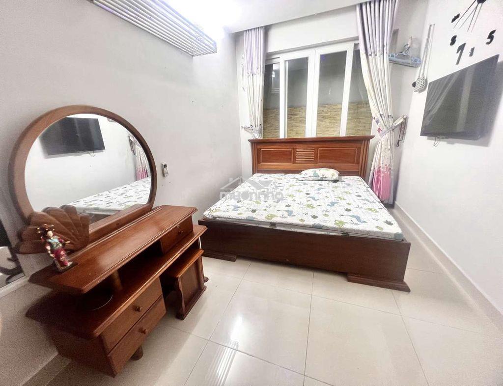 Nhà riêng còn trống 1 phòng, sạch sẽ, full nt ngay khu trung tâm  - 2