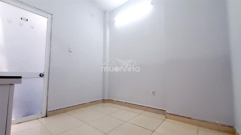 1/10 trống ! phòng không nội thất, 1 pk+1 pn, sẵn bếp + máy lạnh !!!!!