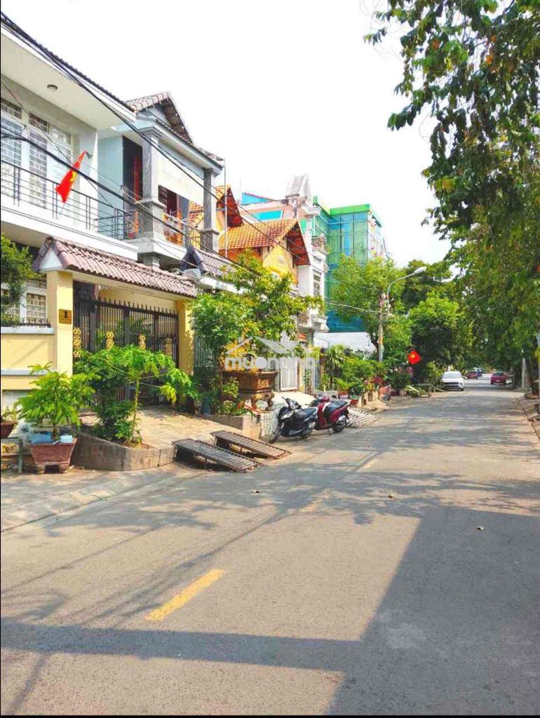 Bán biệt thự mt 4pn view công viên, xã bình hưng