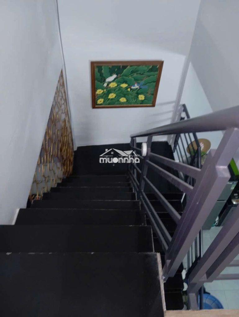 Nhà cần bán. - Ảnh 2