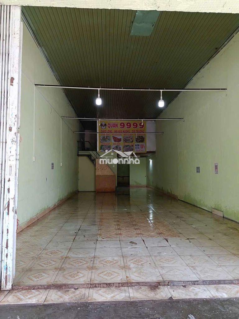 Mặt bằng kinh doanh 100m2