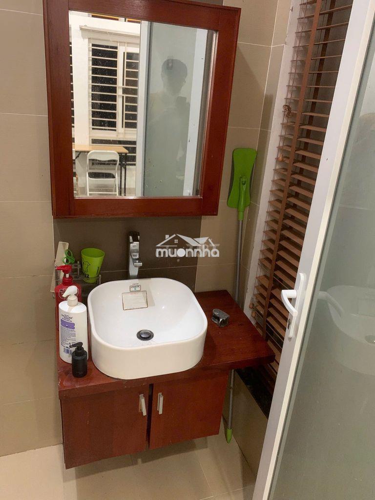 Cần cho thuê phòng quận 10 hồ thị kỷ . giá 4.300.000vnd  - 4