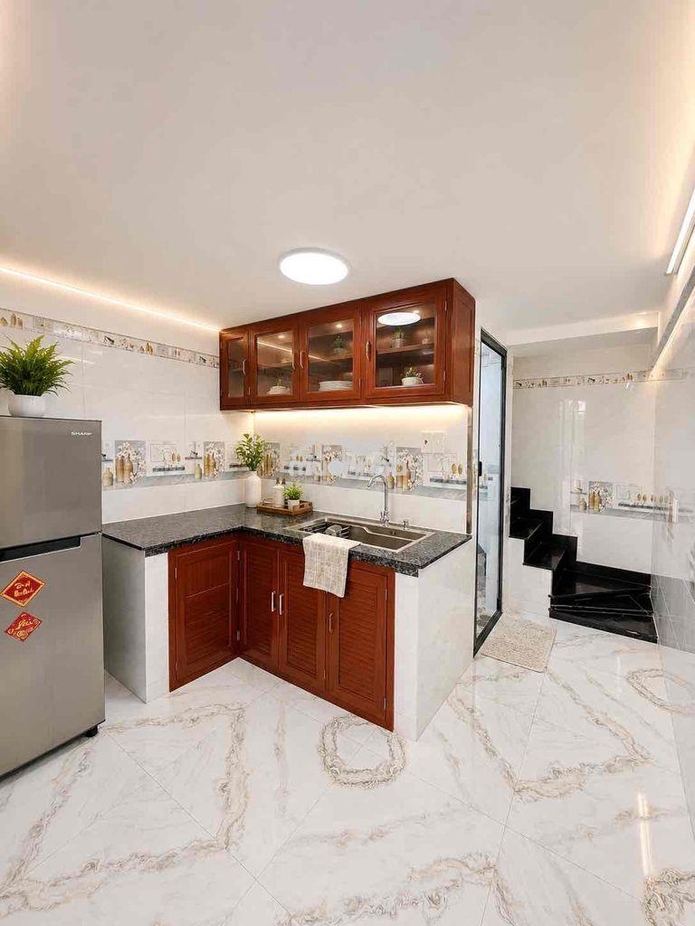 Nhà mới xây 2025 – tài chính chỉ hơn 2 tỷ – căn góc hẻm 5m gần cầu phú - Ảnh 2