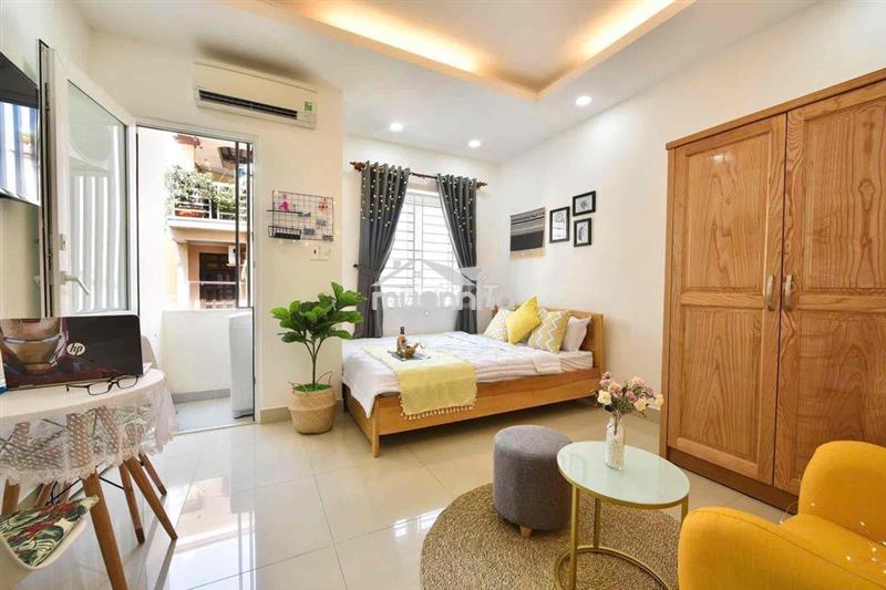Căn hộ ban công full tiện nghi cống quỳnh